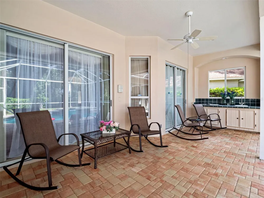 5325 LAKE BLUFF TERRACE Sanford, FL 32771
