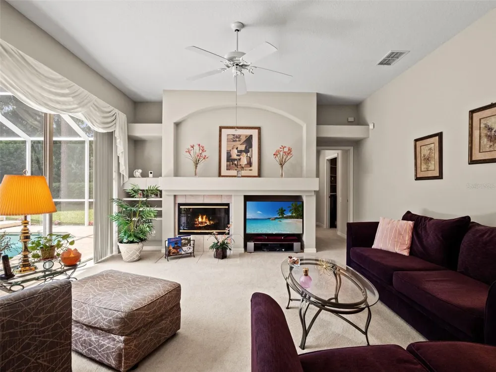 5325 LAKE BLUFF TERRACE Sanford, FL 32771
