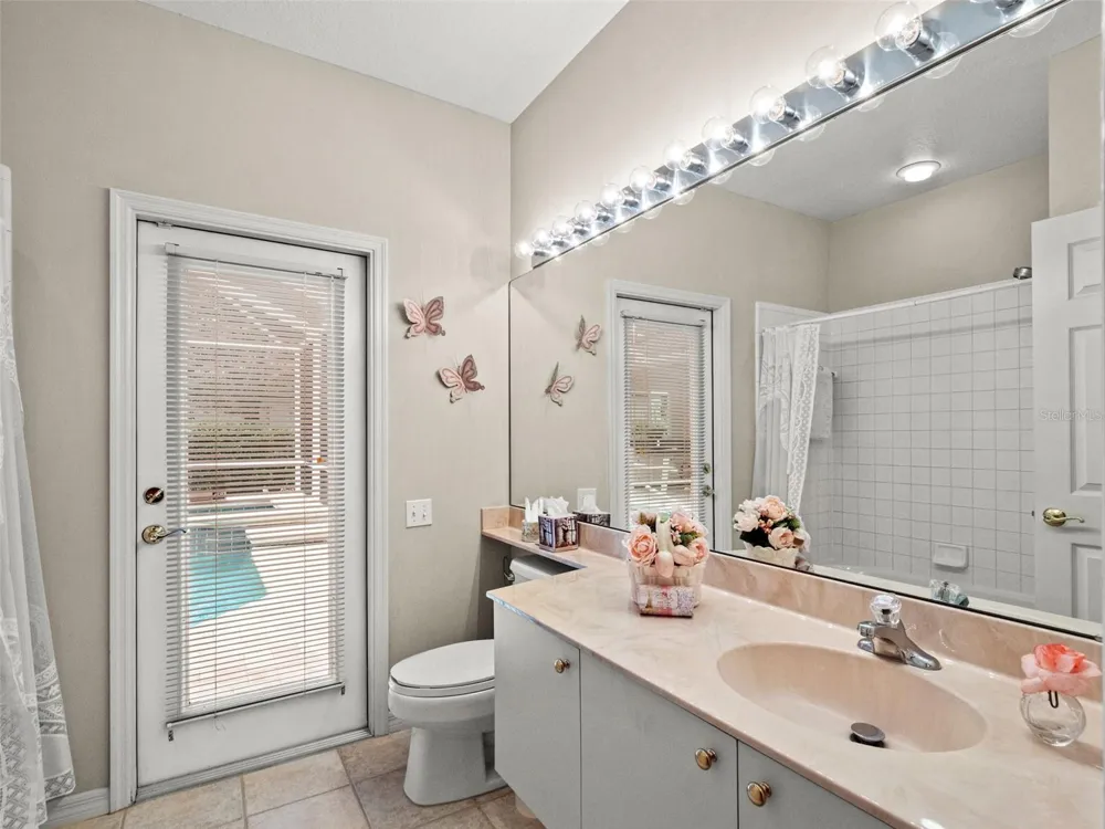 5325 LAKE BLUFF TERRACE Sanford, FL 32771