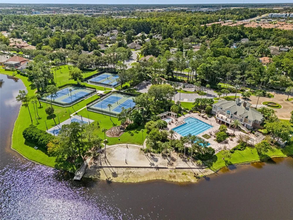 5325 LAKE BLUFF TERRACE Sanford, FL 32771