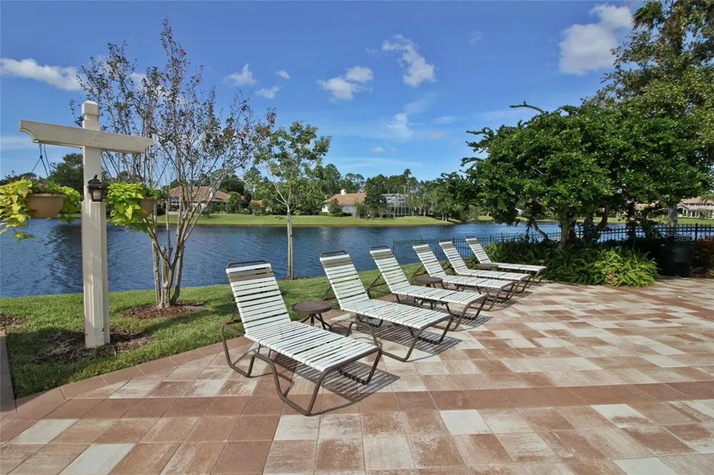 5325 LAKE BLUFF TERRACE Sanford, FL 32771