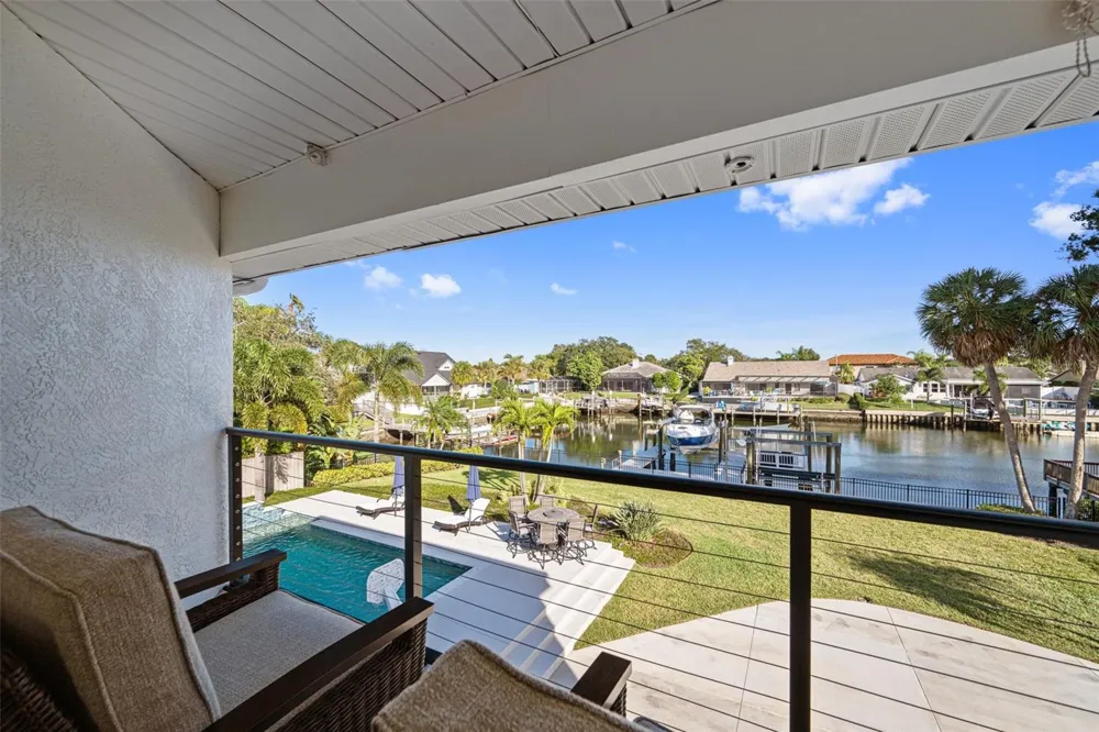4213 DEEPWATER LANE Tampa, FL 33615