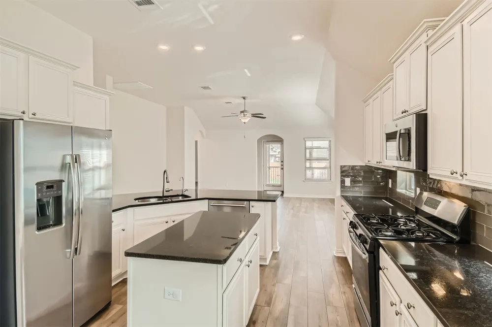 113 Lily Turf Cove Georgetown, TX 78626