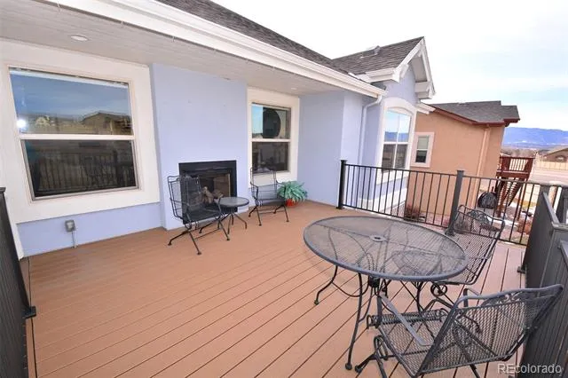 2917 Sovereign View Colorado Springs, CO 80920