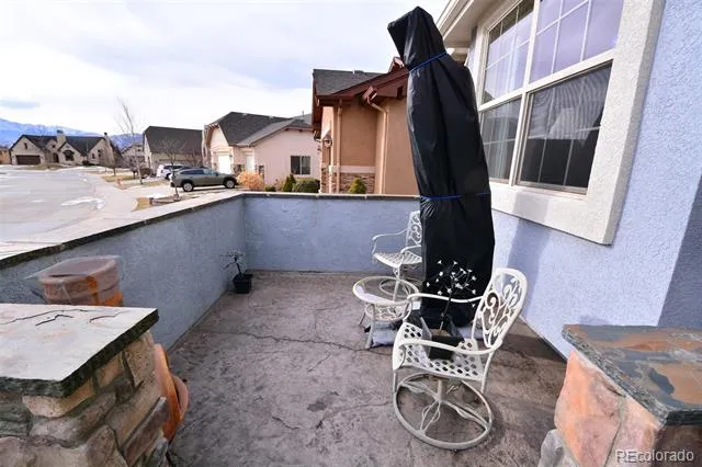 2917 Sovereign View Colorado Springs, CO 80920