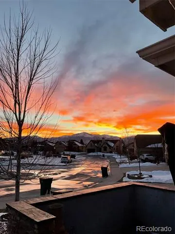 2917 Sovereign View Colorado Springs, CO 80920