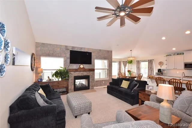 2917 Sovereign View Colorado Springs, CO 80920