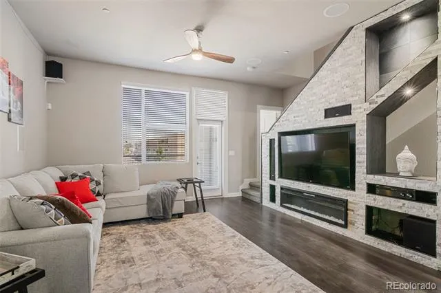 6972 W Alaska Drive Lakewood, CO 80228