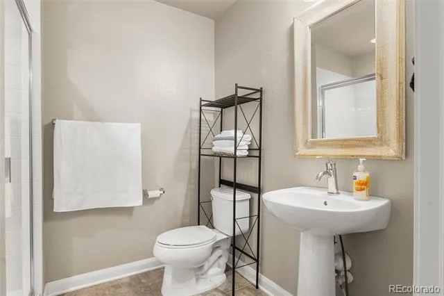6972 W Alaska Drive Lakewood, CO 80228