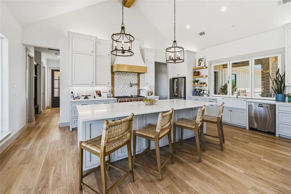 212 Dan Russell Bend Weatherford, TX 76087