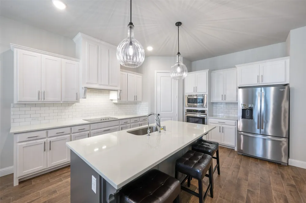1308 Robinson Valley Drive Weatherford, TX 76087
