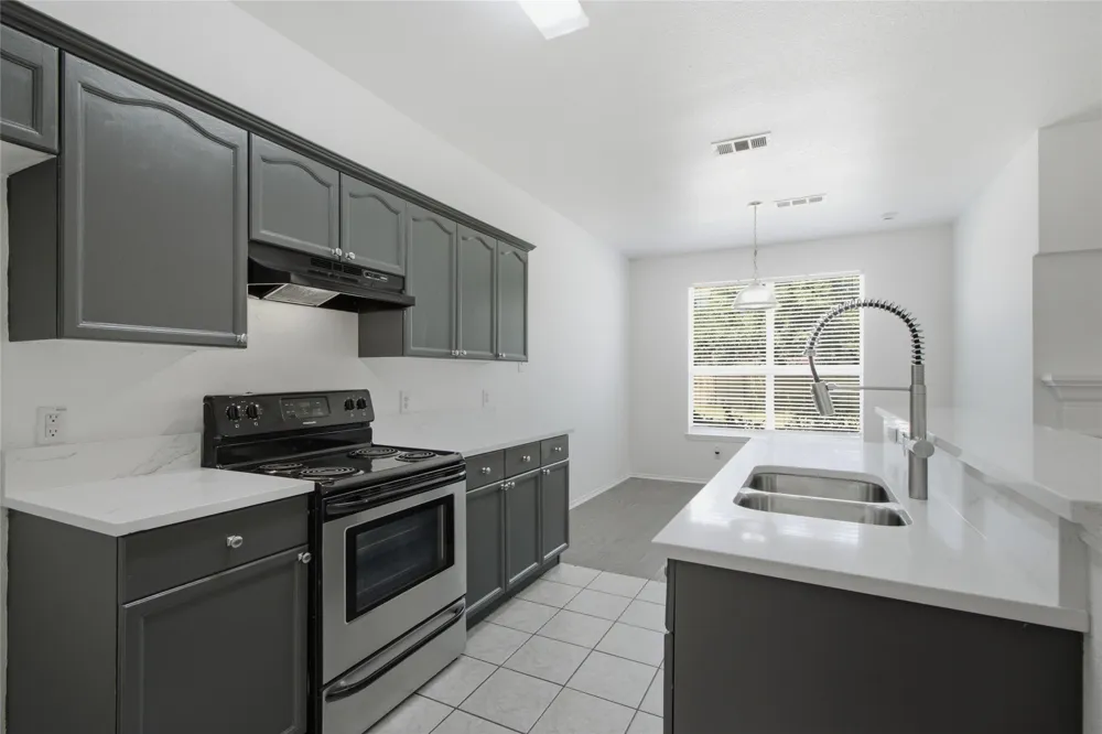 1504 Park Lane Drive Lewisville, TX 75067