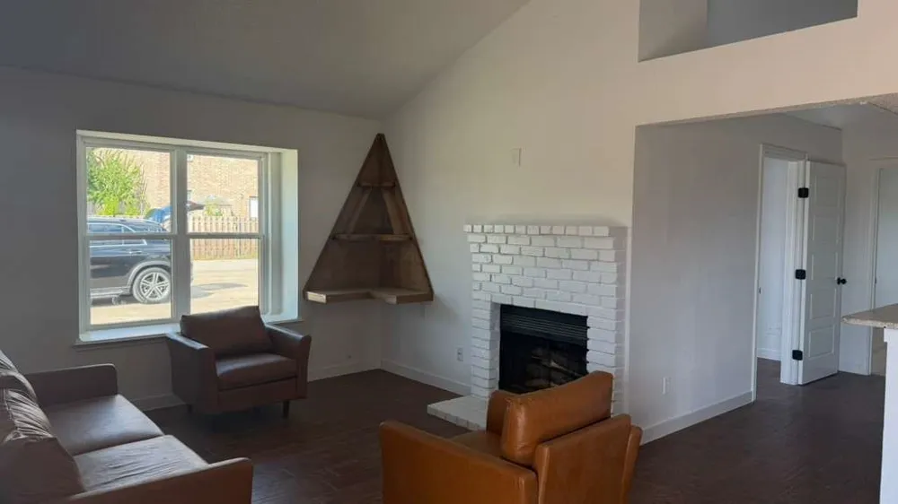 7401 Bogart Drive #B North Richland Hills, TX 76180