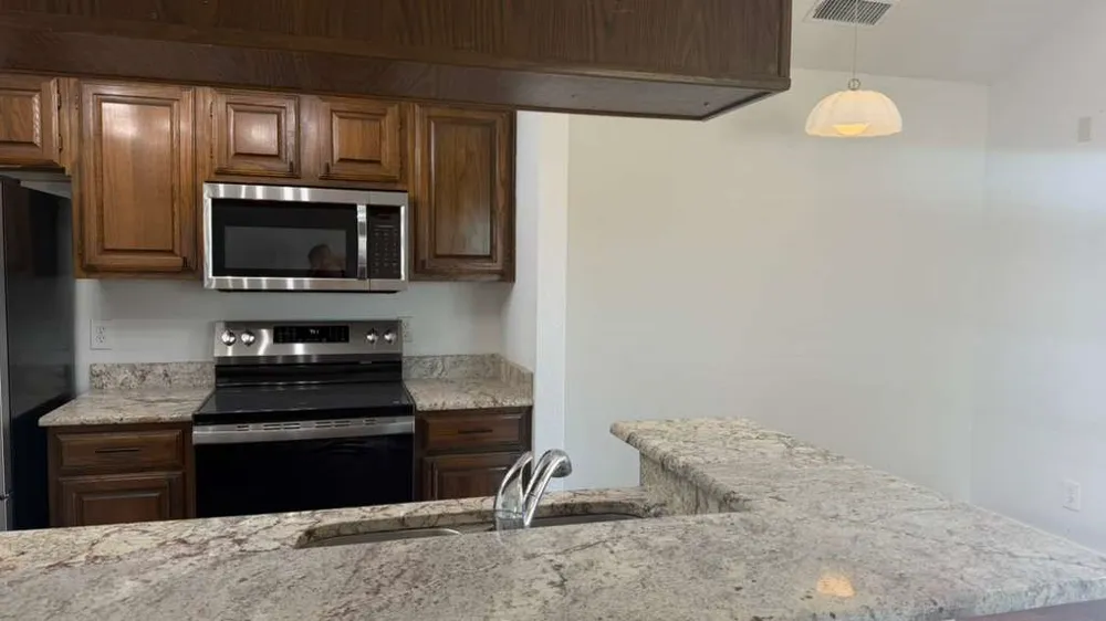 7401 Bogart Drive #B North Richland Hills, TX 76180