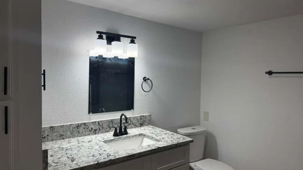 7401 Bogart Drive #B North Richland Hills, TX 76180