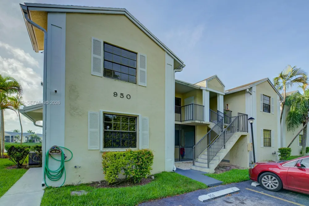 950 Constitution Dr #950H Homestead, FL 33034
