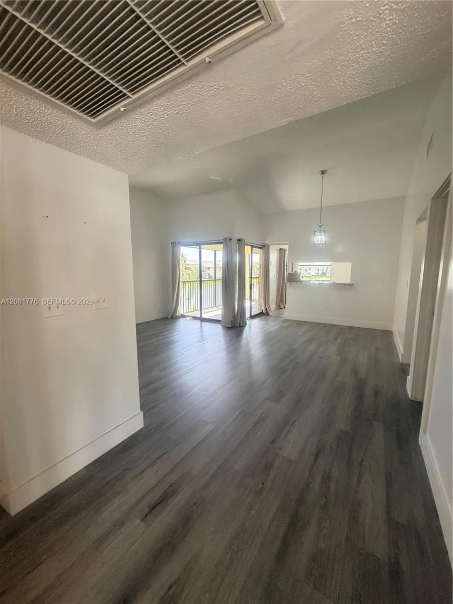 950 Constitution Dr #950H Homestead, FL 33034