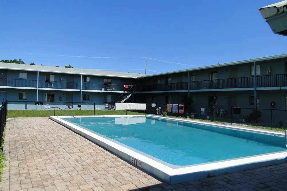 1829 A STREET #32 