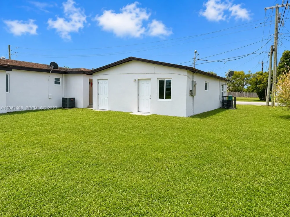 1405 NW 5th Ct #2 Florida City, FL 33034