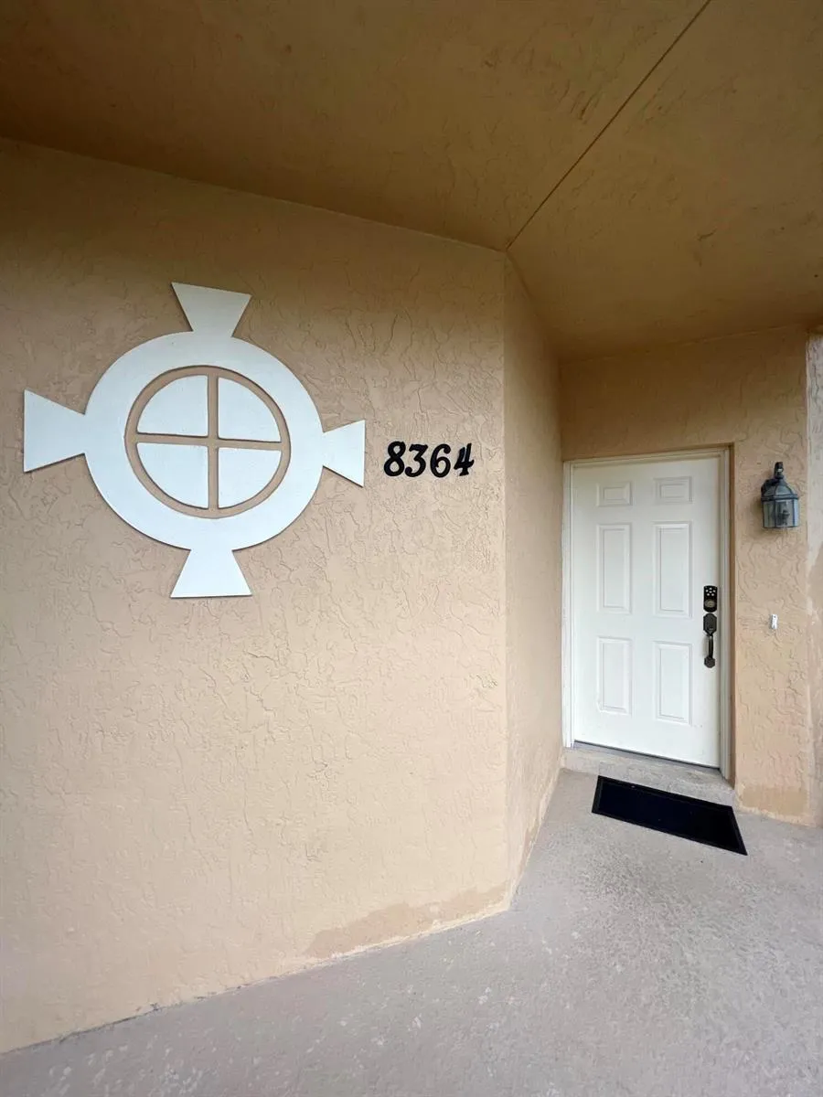 8364 Mulligan Circle Port St. Lucie, FL 34986