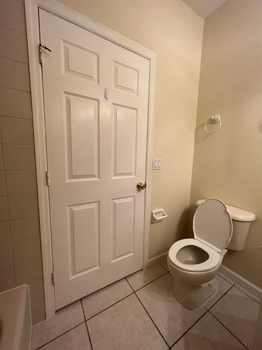 8364 Mulligan Circle Port St. Lucie, FL 34986