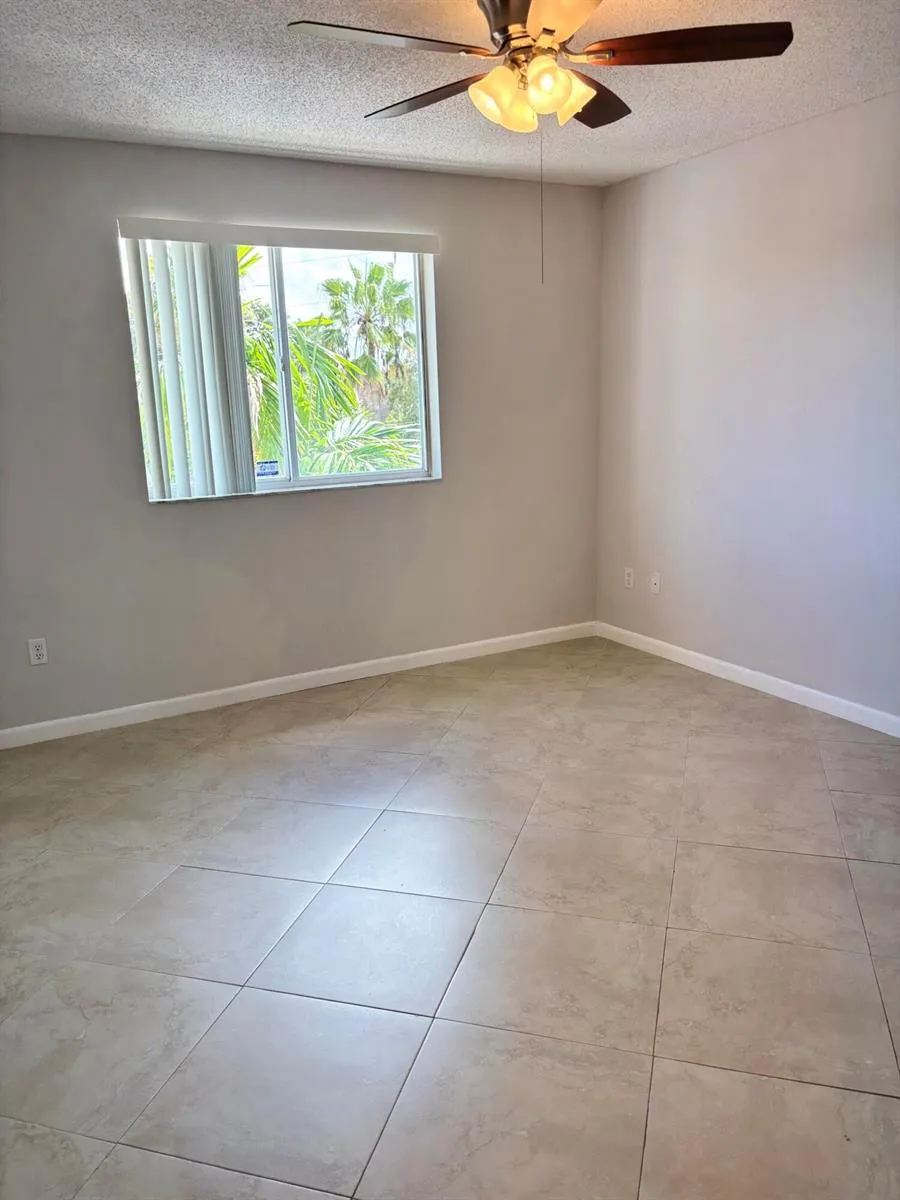 2640 S UNIVERSITY DRIVE #305 Davie, FL 33328