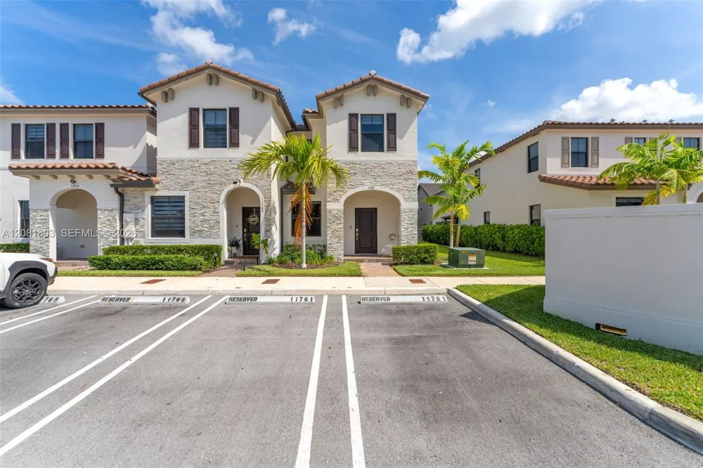 11761 SW 245th Ter #11761 Homestead, FL 33032