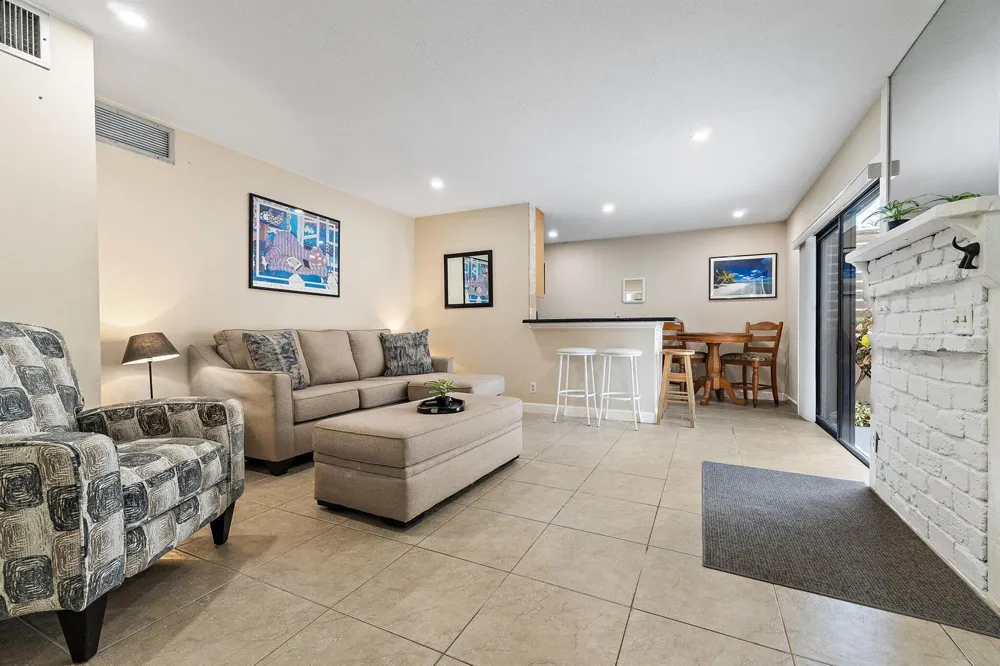 1605 S US Highway 1 #5a Jupiter, FL 33477