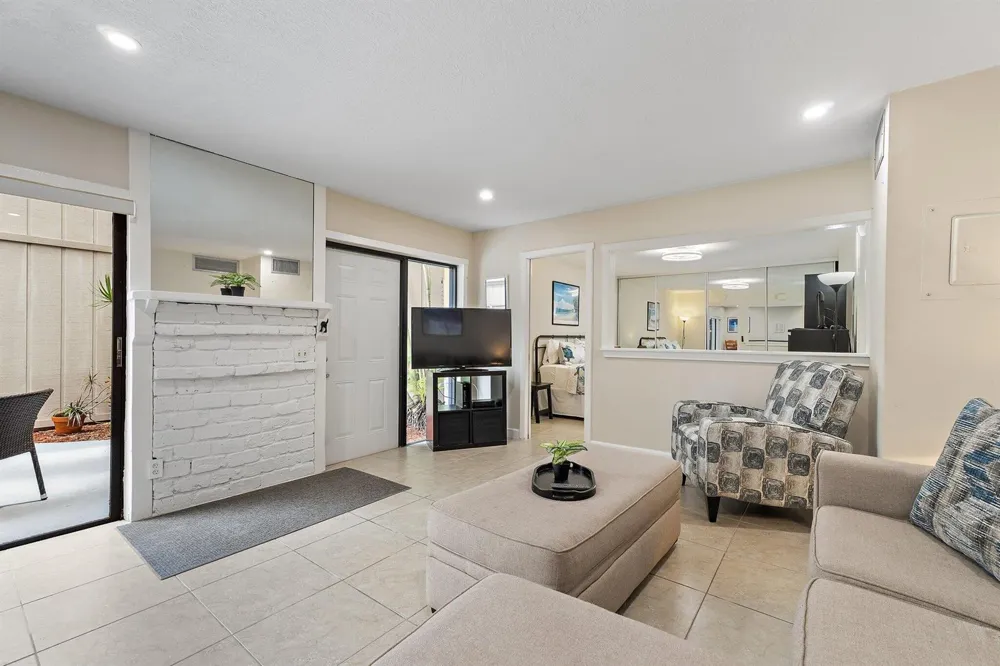 1605 S US Highway 1 #5a Jupiter, FL 33477