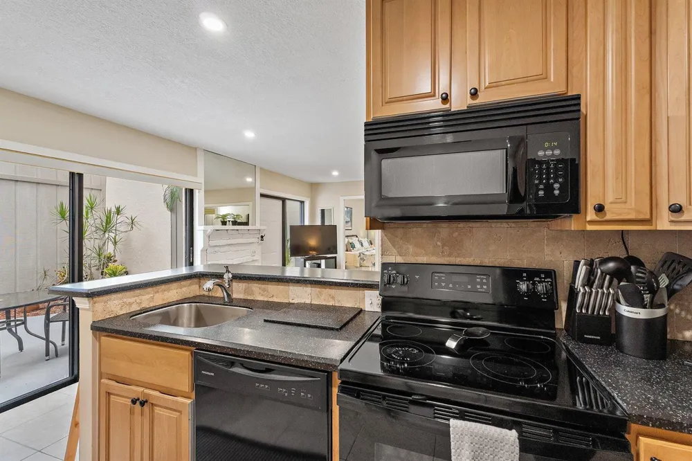 1605 S US Highway 1 #5a Jupiter, FL 33477