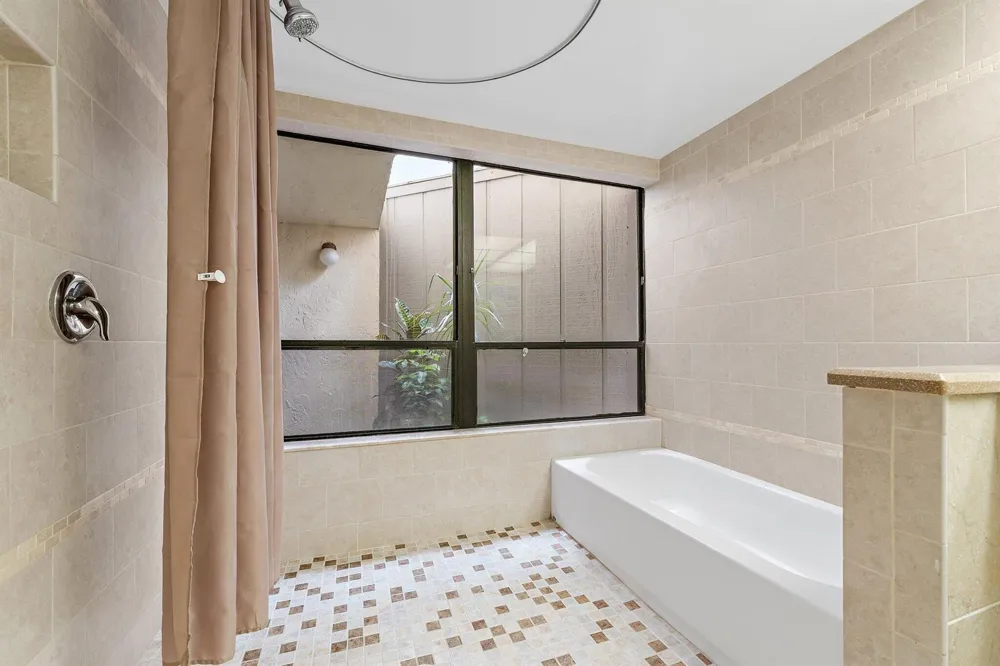 1605 S US Highway 1 #5a Jupiter, FL 33477