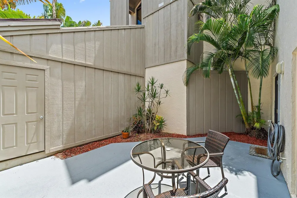 1605 S US Highway 1 #5a Jupiter, FL 33477