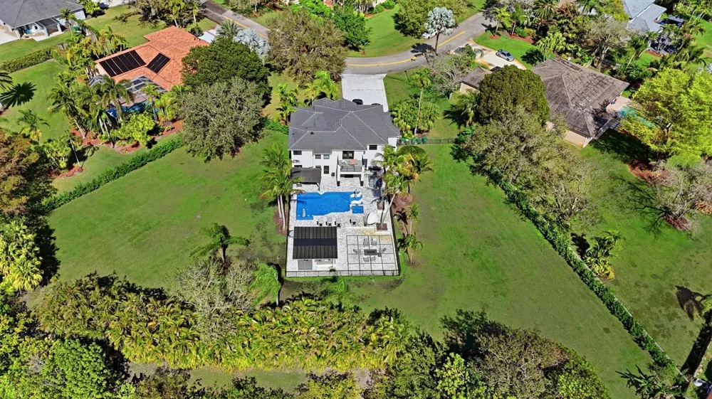 3541 Carlton Lane Davie, FL 33330