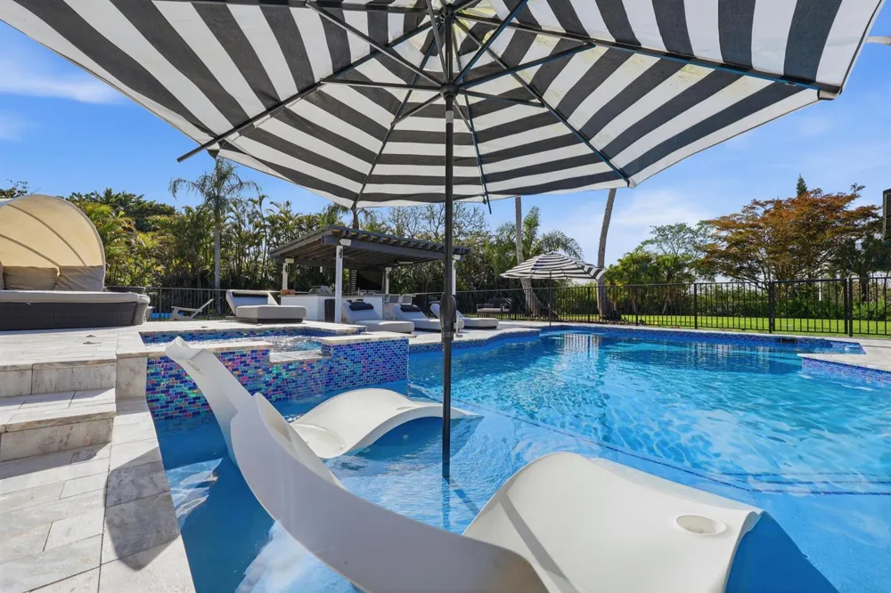 3541 Carlton Lane Davie, FL 33330