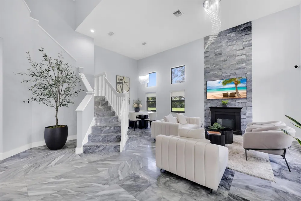 3541 Carlton Lane Davie, FL 33330
