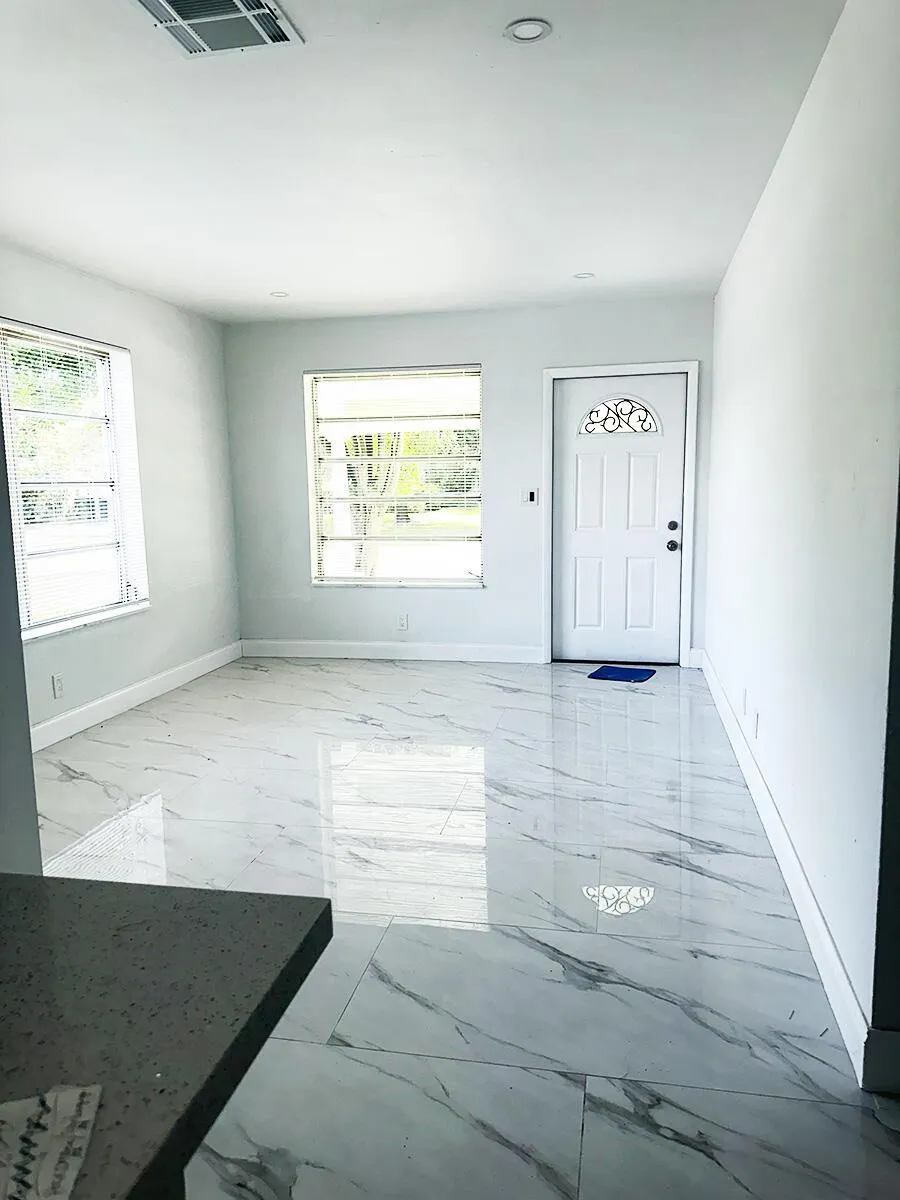 425 SW 18th Avenue #425 Fort Lauderdale, FL 33312