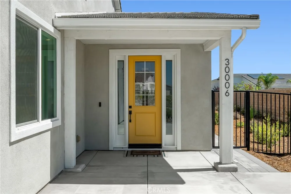 30006 Chestnut Castaic, CA 91384