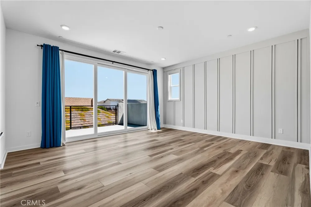 30006 Chestnut Castaic, CA 91384