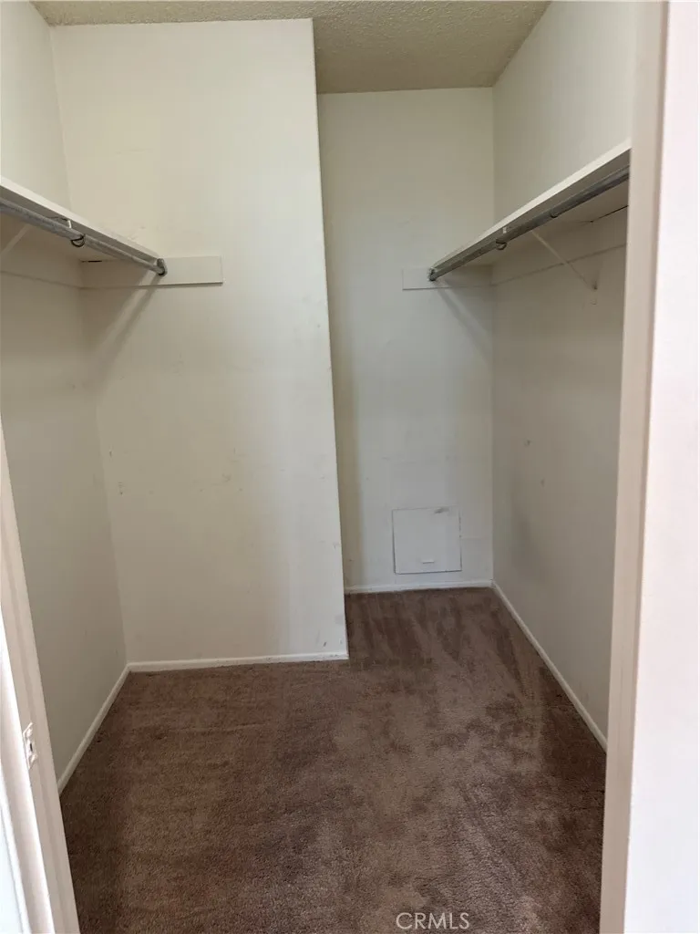 12830 Burbank #307 Valley Village, CA 91607