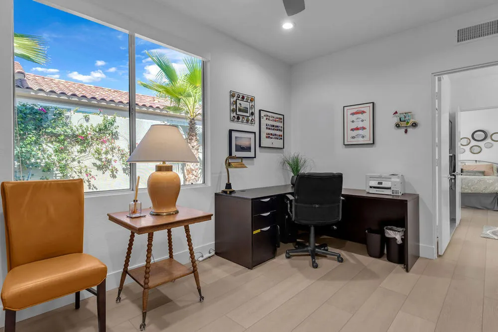 745 Box Canyon Trail Palm Desert, CA 92211