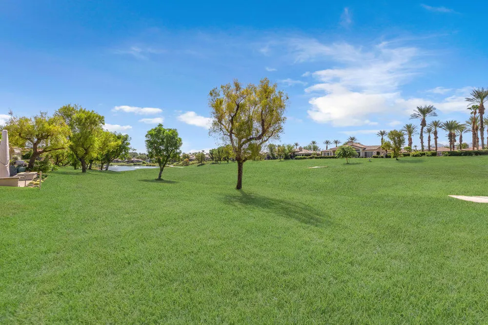 745 Box Canyon Trail Palm Desert, CA 92211