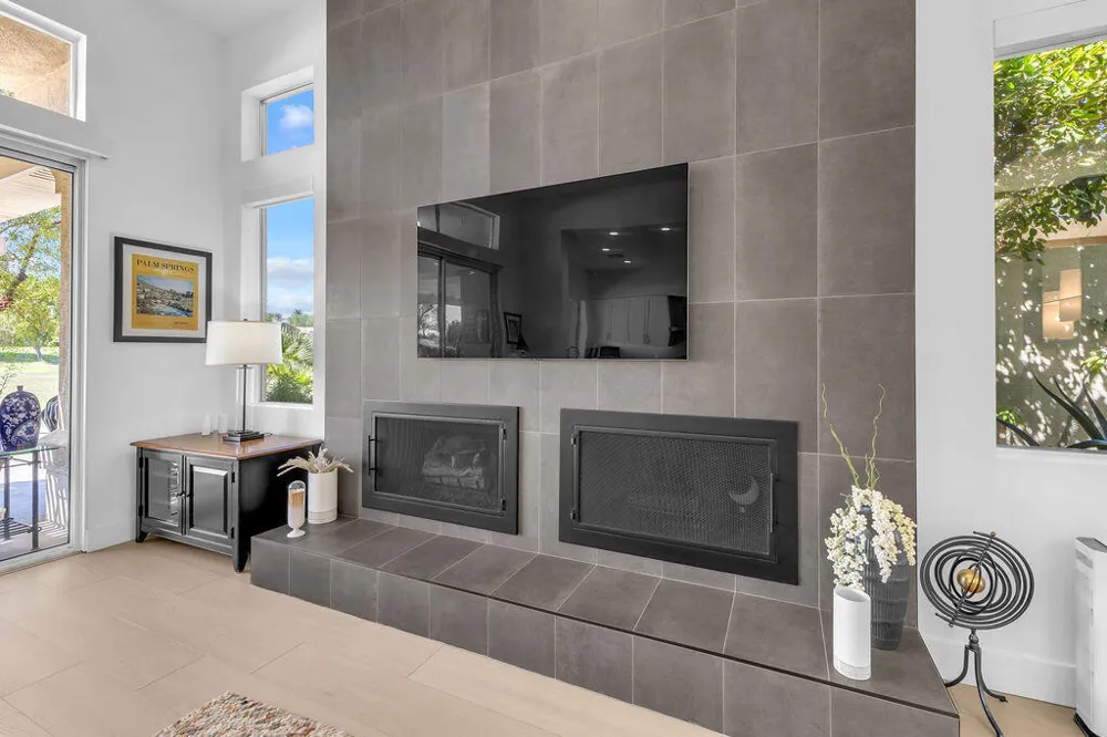 745 Box Canyon Trail Palm Desert, CA 92211