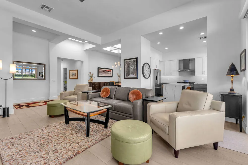 745 Box Canyon Trail Palm Desert, CA 92211