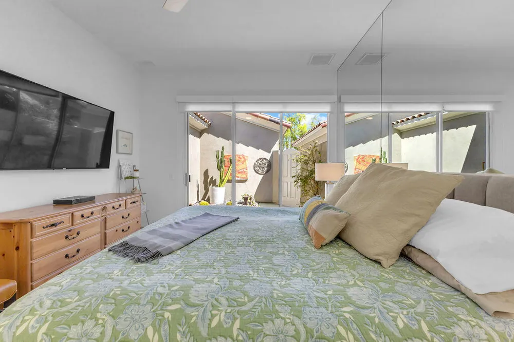745 Box Canyon Trail Palm Desert, CA 92211