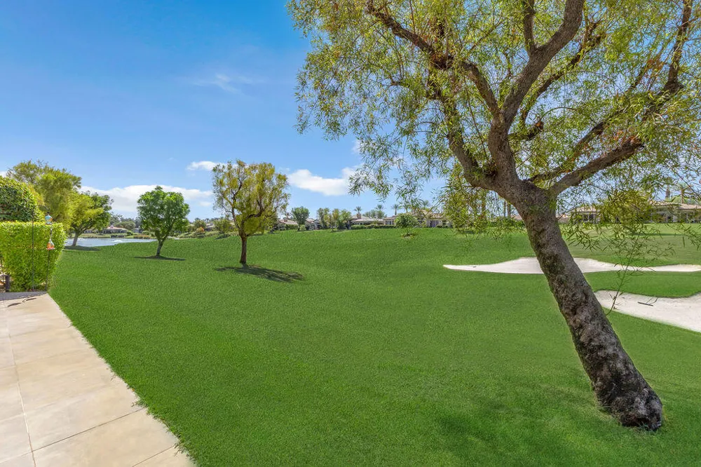 745 Box Canyon Trail Palm Desert, CA 92211