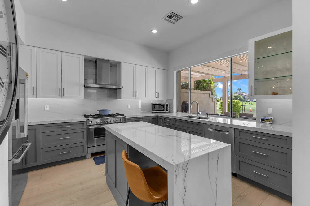 745 Box Canyon Trail Palm Desert, CA 92211