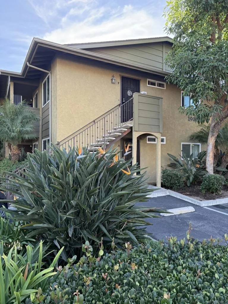 190 Avenida Descanso #A Oceanside, CA 92057