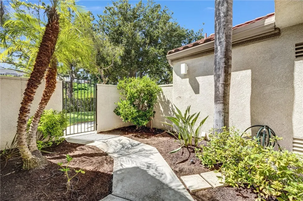 27932 Carrington Mission Viejo, CA 92692