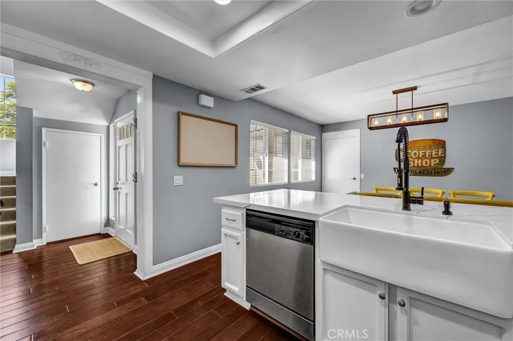 27932 Carrington Mission Viejo, CA 92692