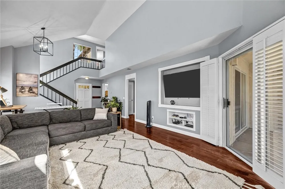 27932 Carrington Mission Viejo, CA 92692